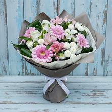 Букет цветов из:  Герберы, Альстромерии и Хризантемы в Суворове