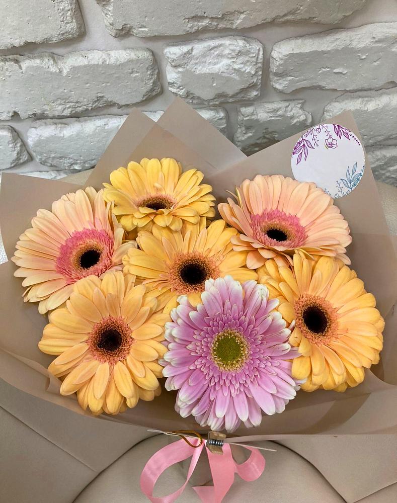 Букет цветов из: Герберы в Суворове