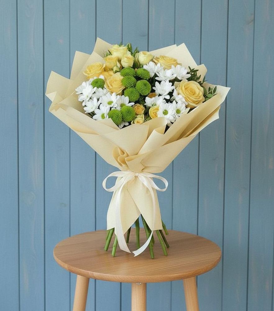 Букет цветов из: Хризантемы и Розы в Суворове