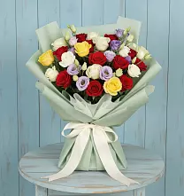 Букет цветов из:  Розы #REPLACE_PRED# Суворове