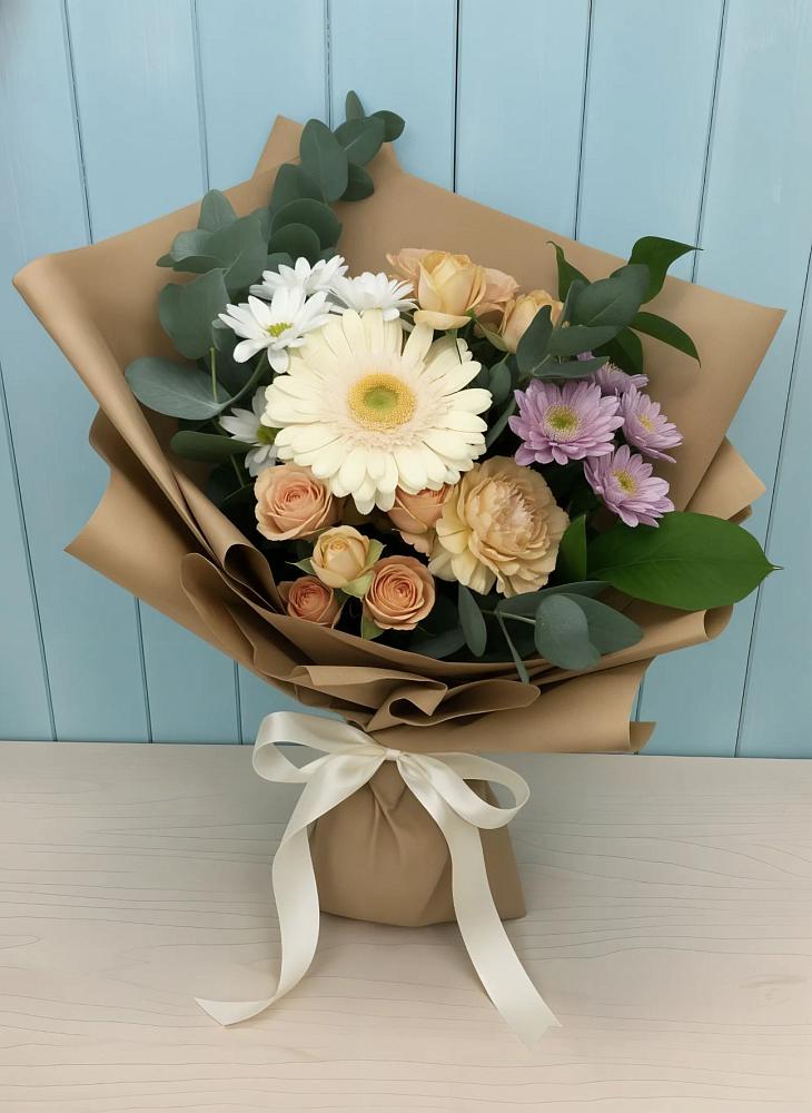 Букет цветов из: Герберы и Хризантемы в Суворове