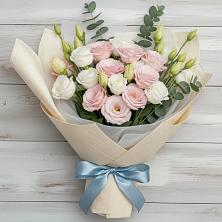 Букет цветов из:  Лизиантусы в Суворове