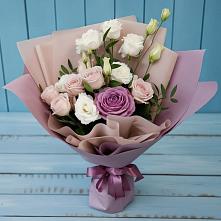 Букет цветов из:  Розы и Лизиантусы в Суворове