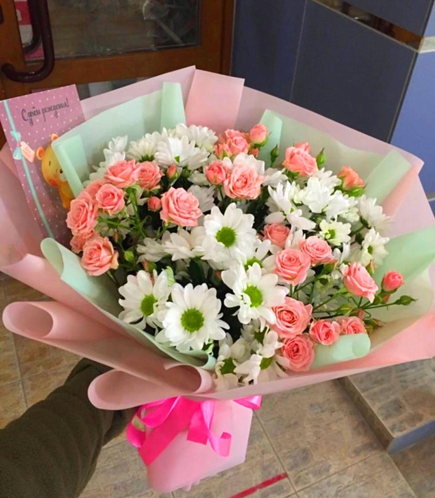 Букет цветов из: Розы и Хризантемы в Суворове