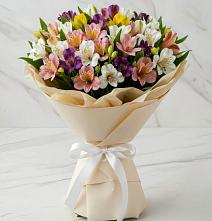 Букет цветов из:  Альстромерии в Суворове