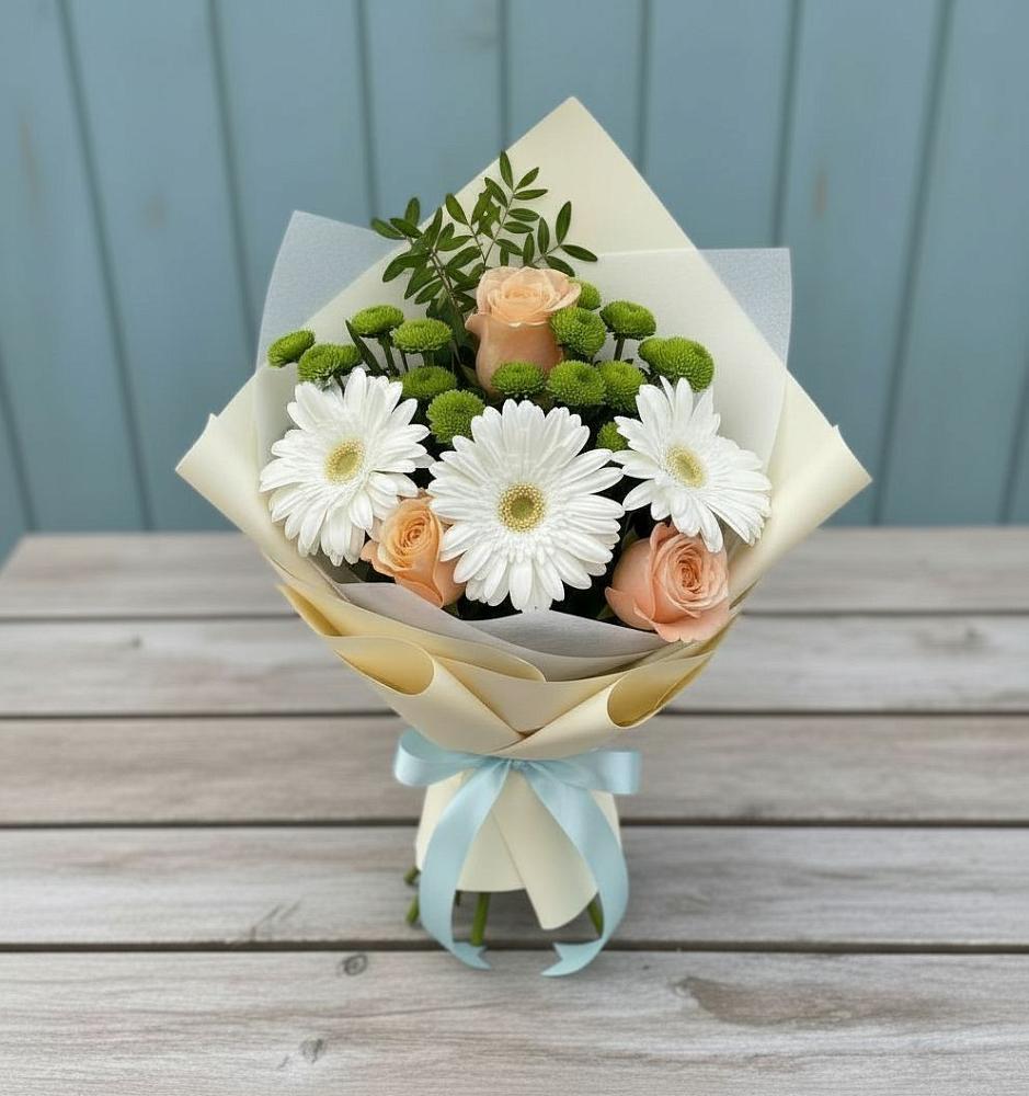 Букет цветов из: Герберы, Розы и Хризантемы в Суворове