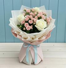 Букет цветов из:  Розы в Суворове