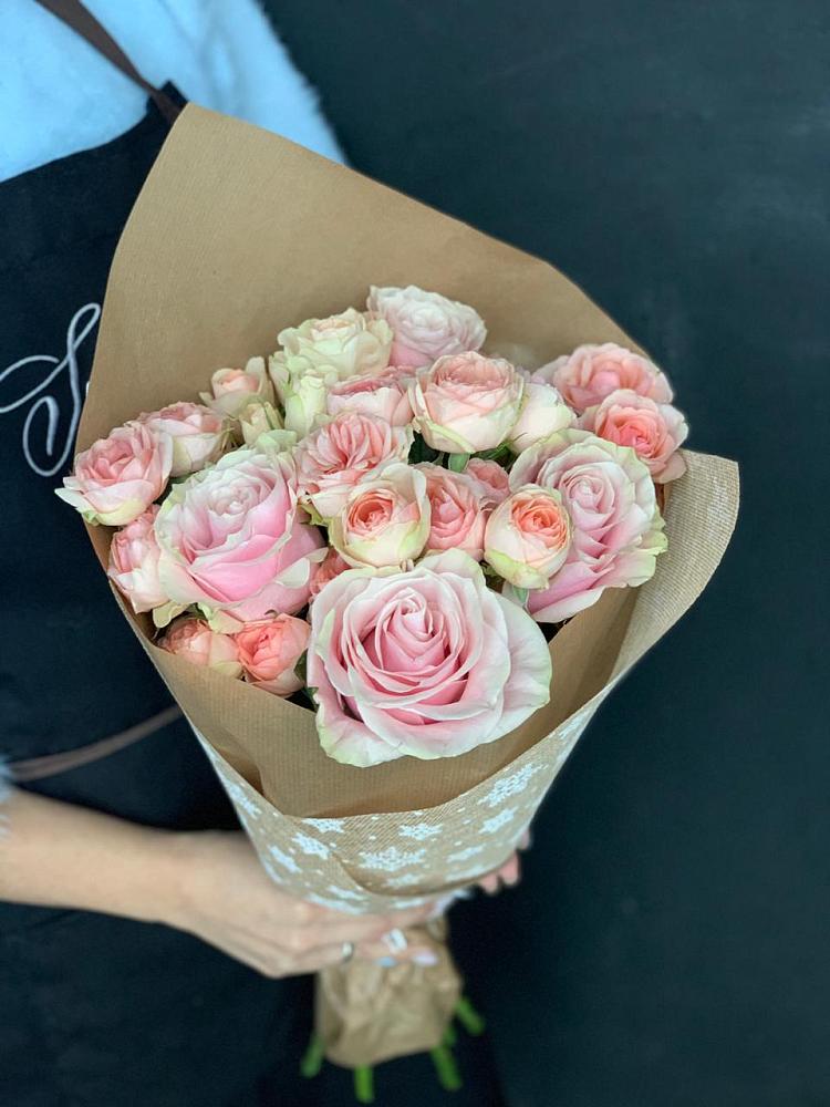 Букет цветов из: Хризантемы и Розы в Суворове