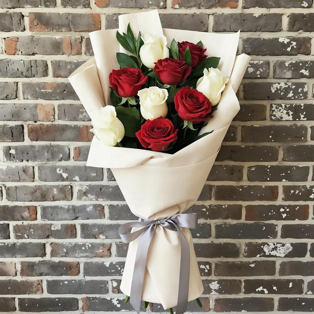 Букет цветов из: Розы в Суворове