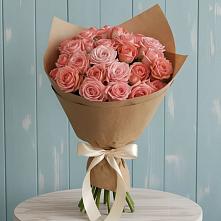 Букет цветов из:  Розы в Суворове