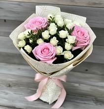 Букет цветов из:  Розы в Суворове