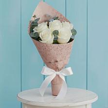 Букет цветов из:  Розы в Суворове