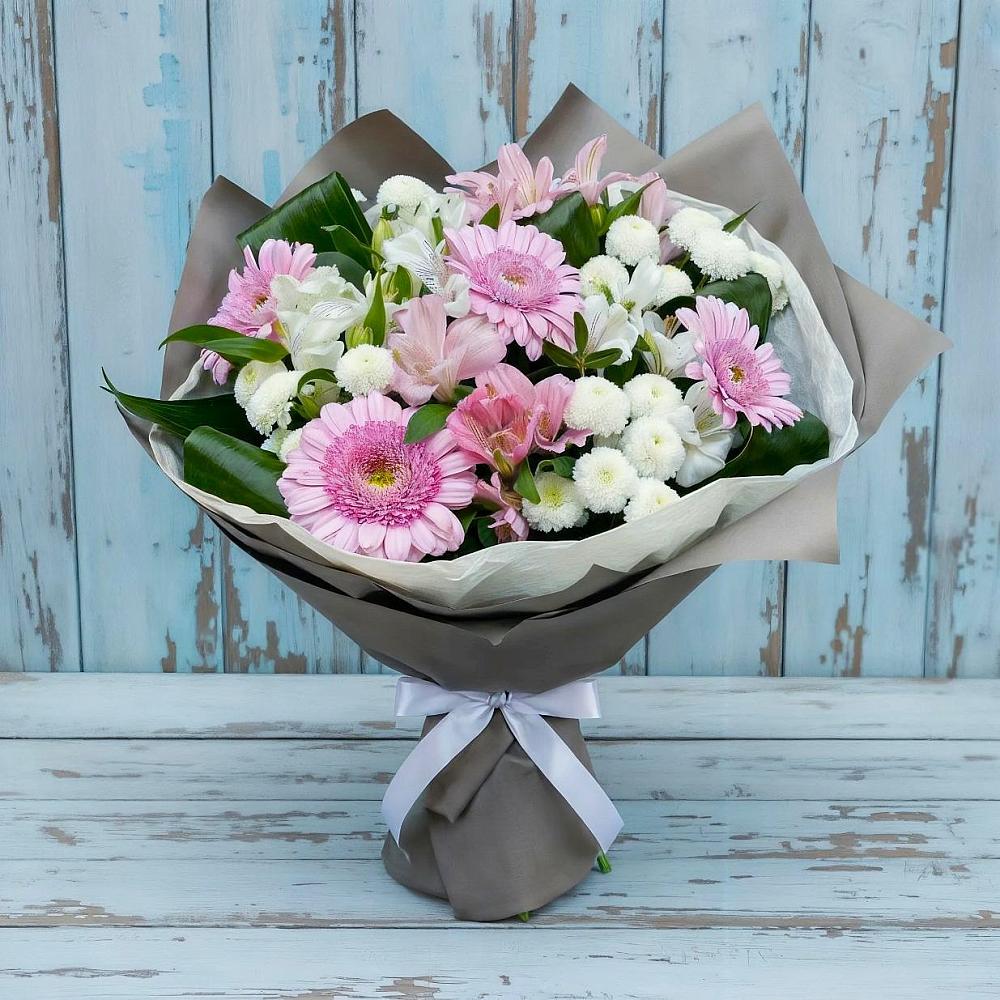Букет цветов из: Герберы, Альстромерии и Хризантемы в Суворове