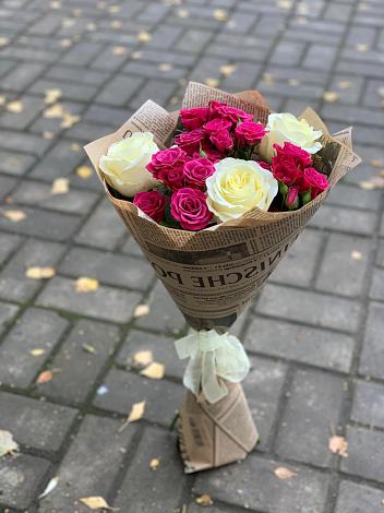 Букет цветов из: Розы в Суворове