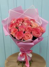 Букет 15 Розовых роз Равель в Суворове