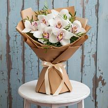 Букет цветов из:  Орхидеи и Розы #REPLACE_PRED# Суворове